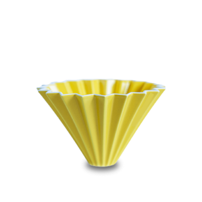 Воронка оригами желтая 500х500 1